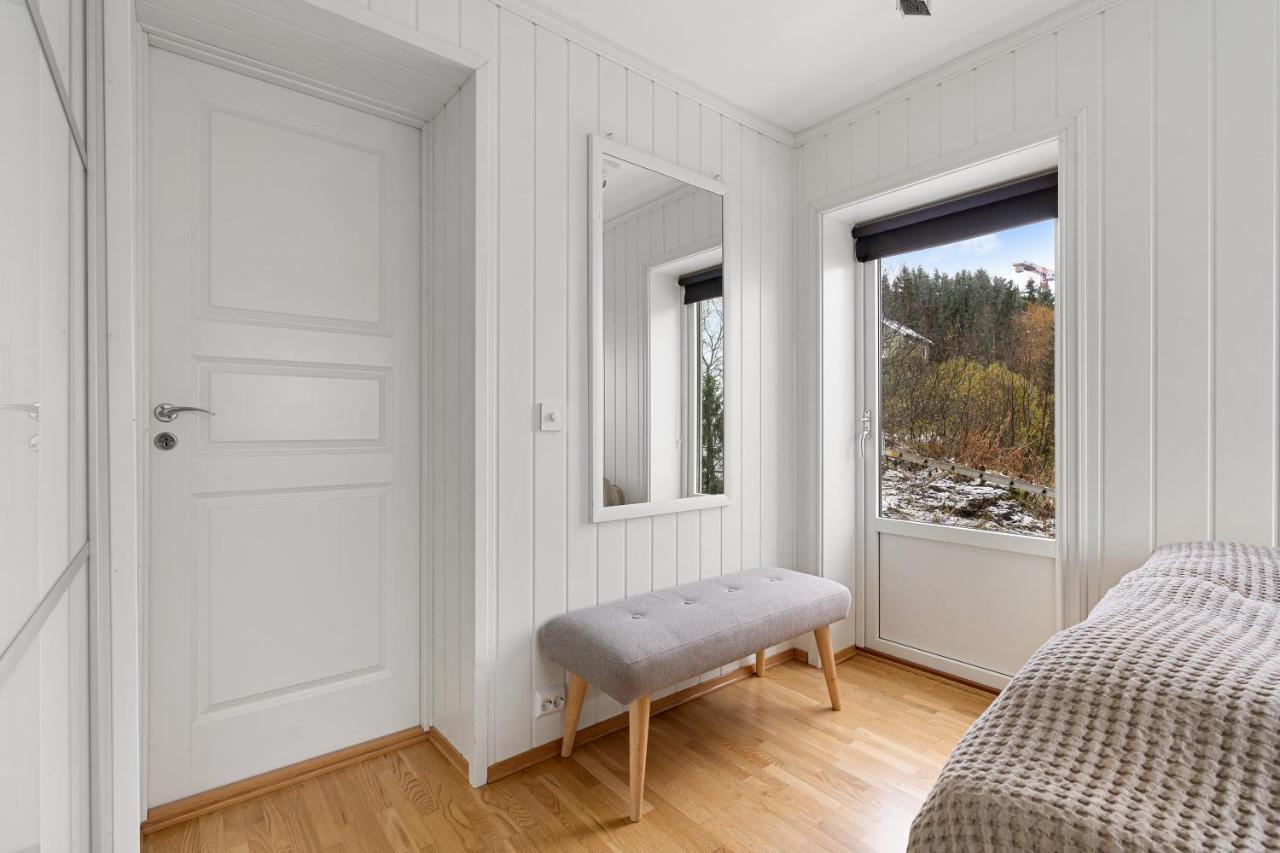 Cozy Elegant 2Bedroom Apt W/Parking And Nice View Tromsø Extérieur photo